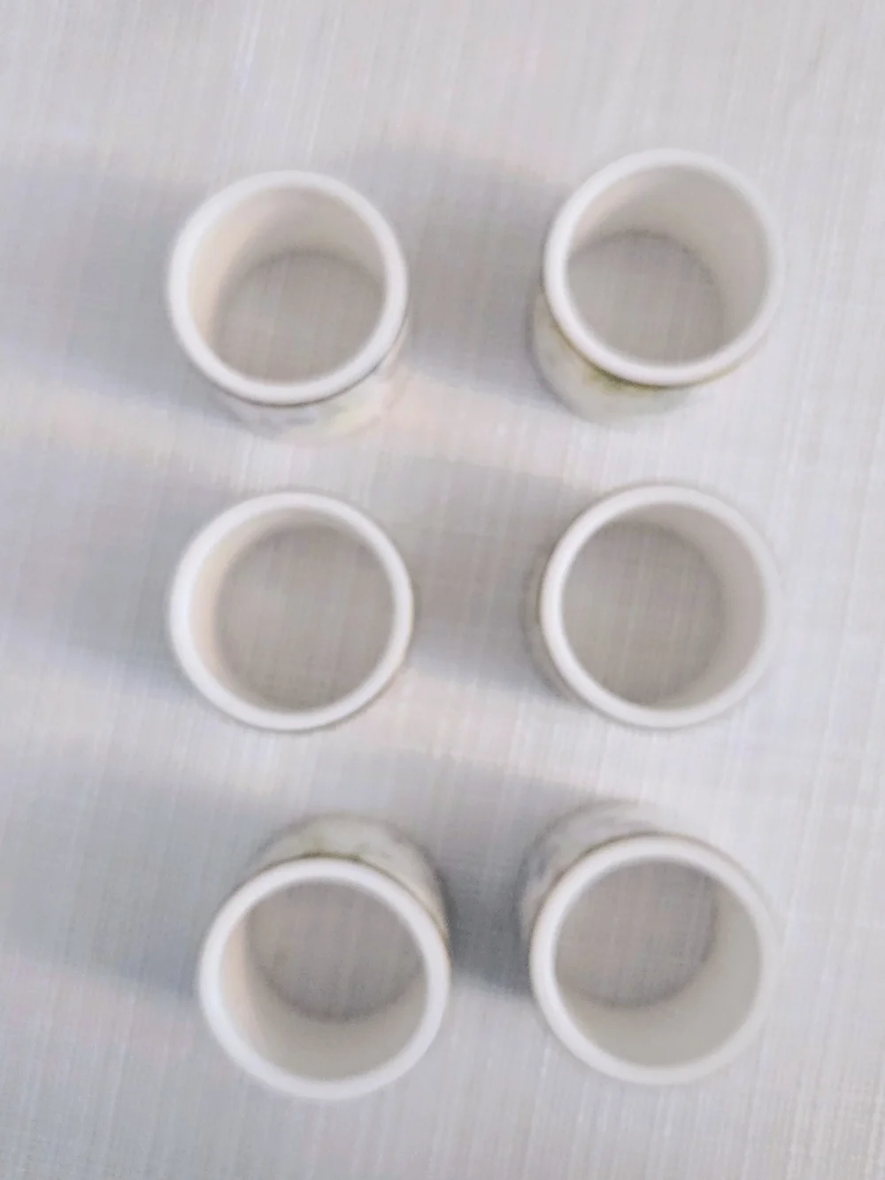 William Sonoma Floral Meadow Napkin Rings Set Of 6 Porcelain Butterfly Rabbit